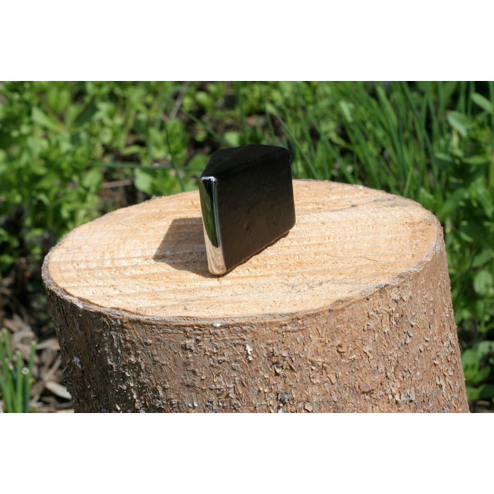 Naklepávací babka ostrá