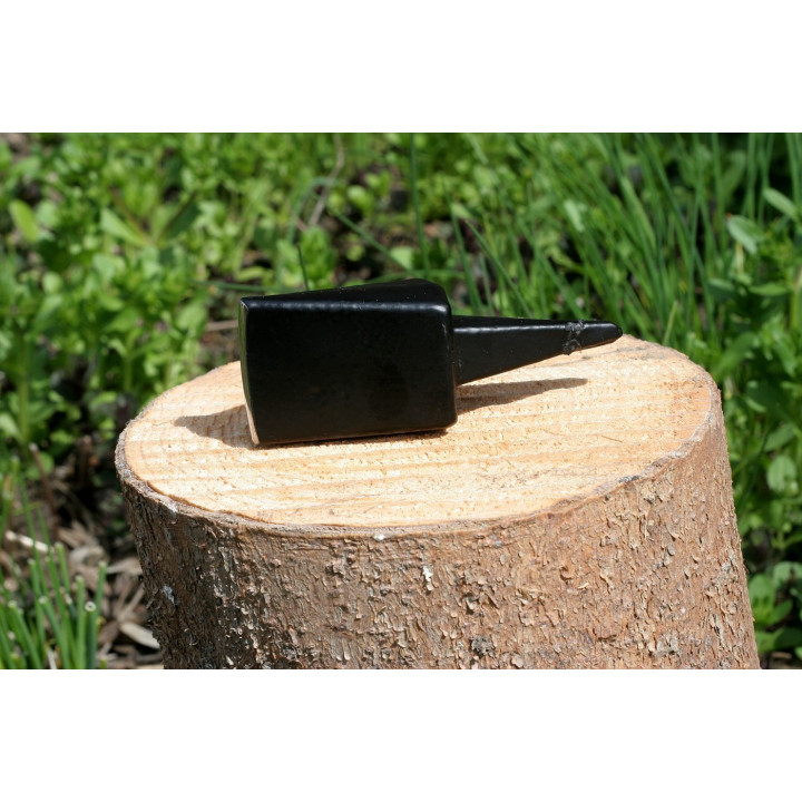 Naklepávací babka ostrá